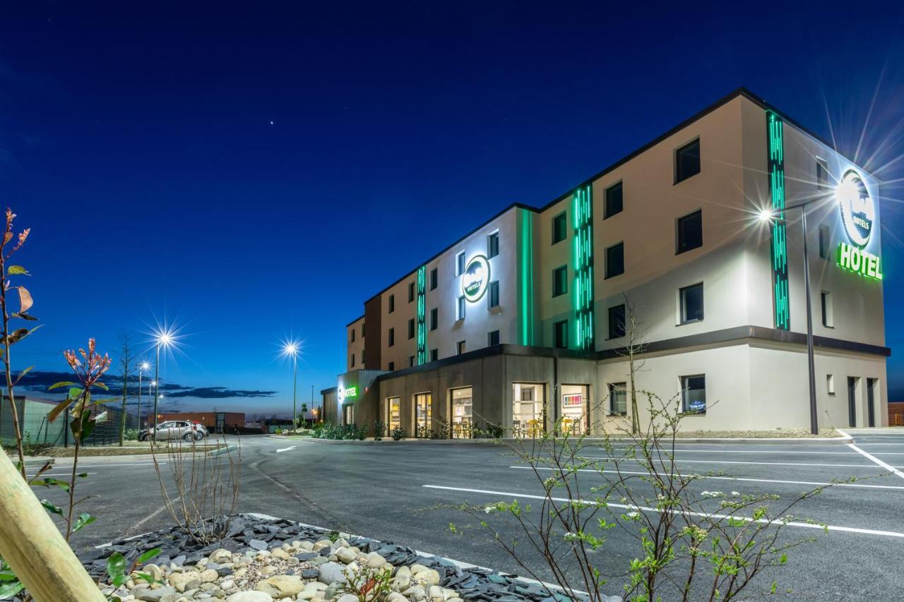 B&B Hotel Troyes Magasins D'Usine Lavau  Экстерьер фото